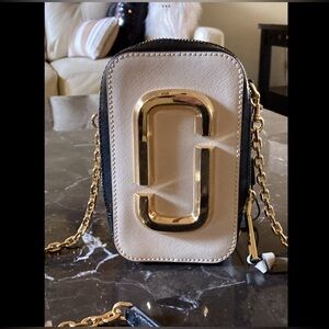 Marc Jacob’s Hot Shot Crossbody
